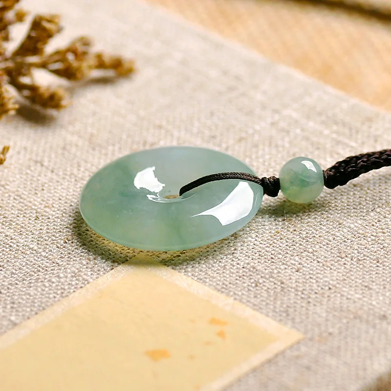 Натуральный Изумрудный мир Пряжка a товары лед нефрит Кулон ребенка ожерелье