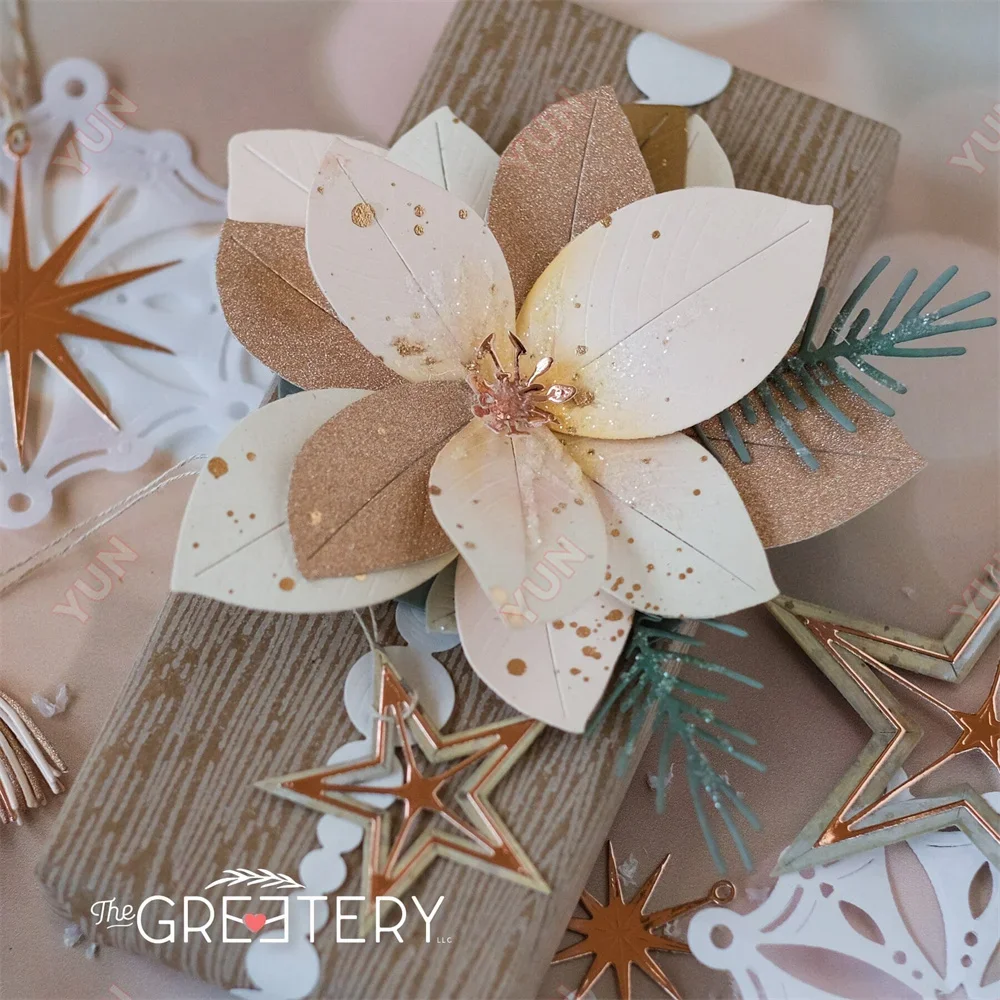 Металлические штампы-трафареты с изображением снежинок и кисточек