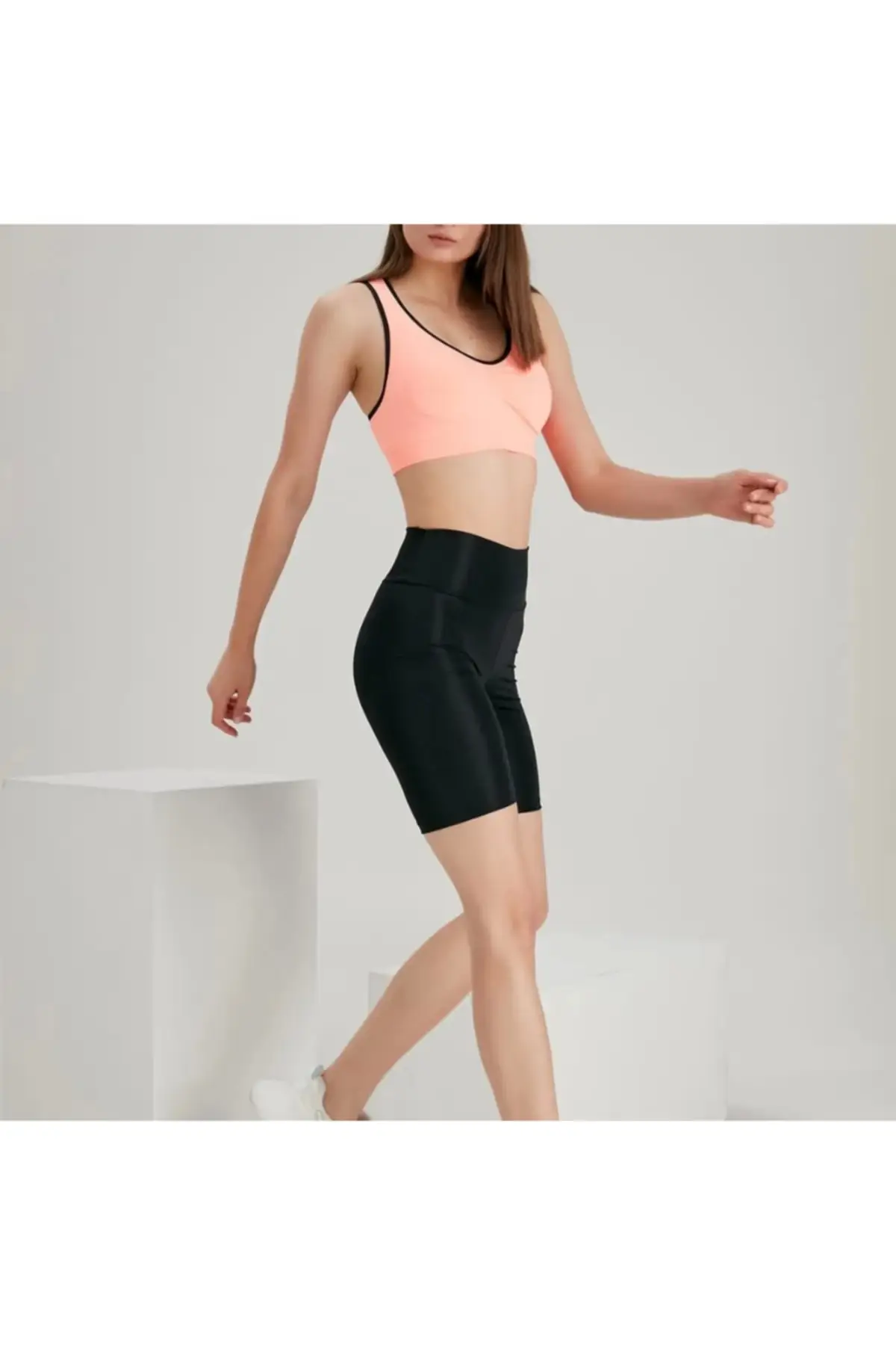 

Шорты женские блестящие, базовые Короткие штаны-бермуды, уличная одежда, модные домашние штаны, лето