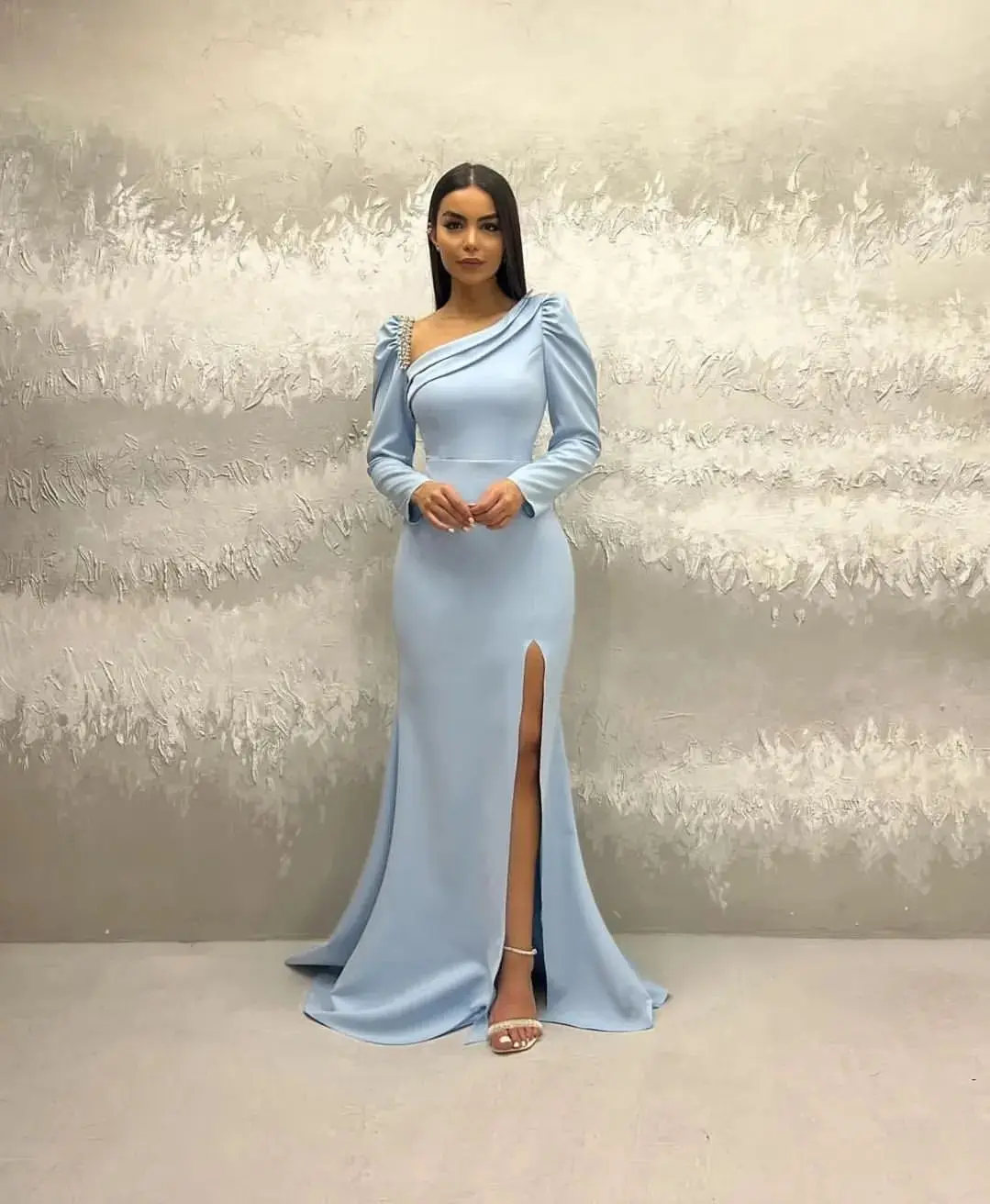 

Saudi Arabia Women's Floor Length Prom Dresses Strapless Long Sleeves Beadings Evening Dresses Formal Dress