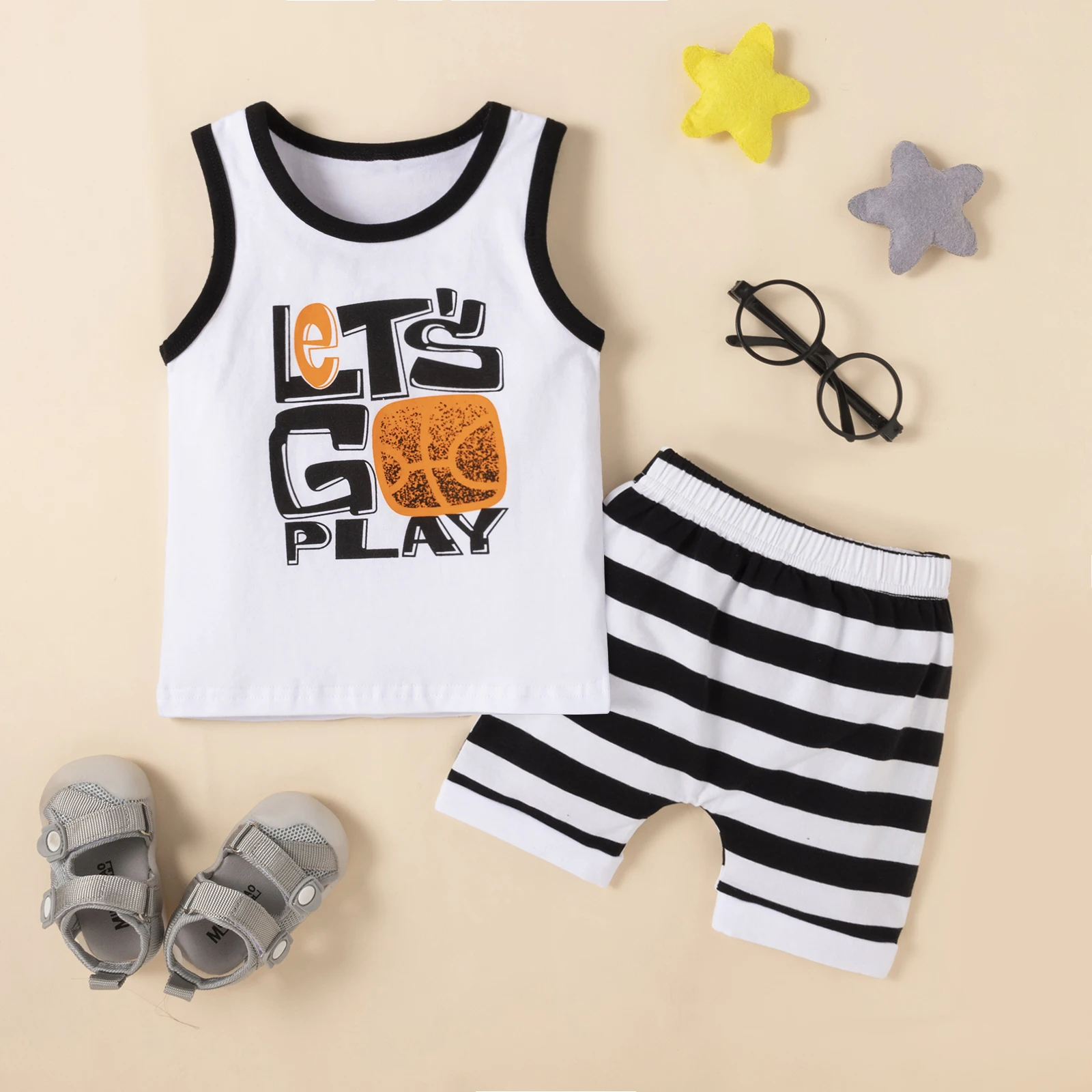 

Детский комплект из шорт и жилета, с круглым вырезом и буквенным принтом