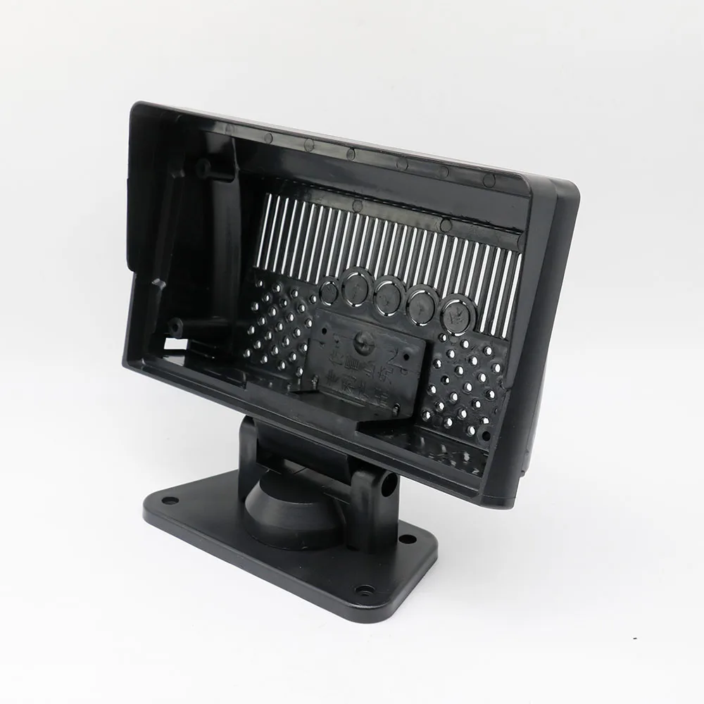 Универсальная рамка для автомобильной аудиосистемы может работать и повесить