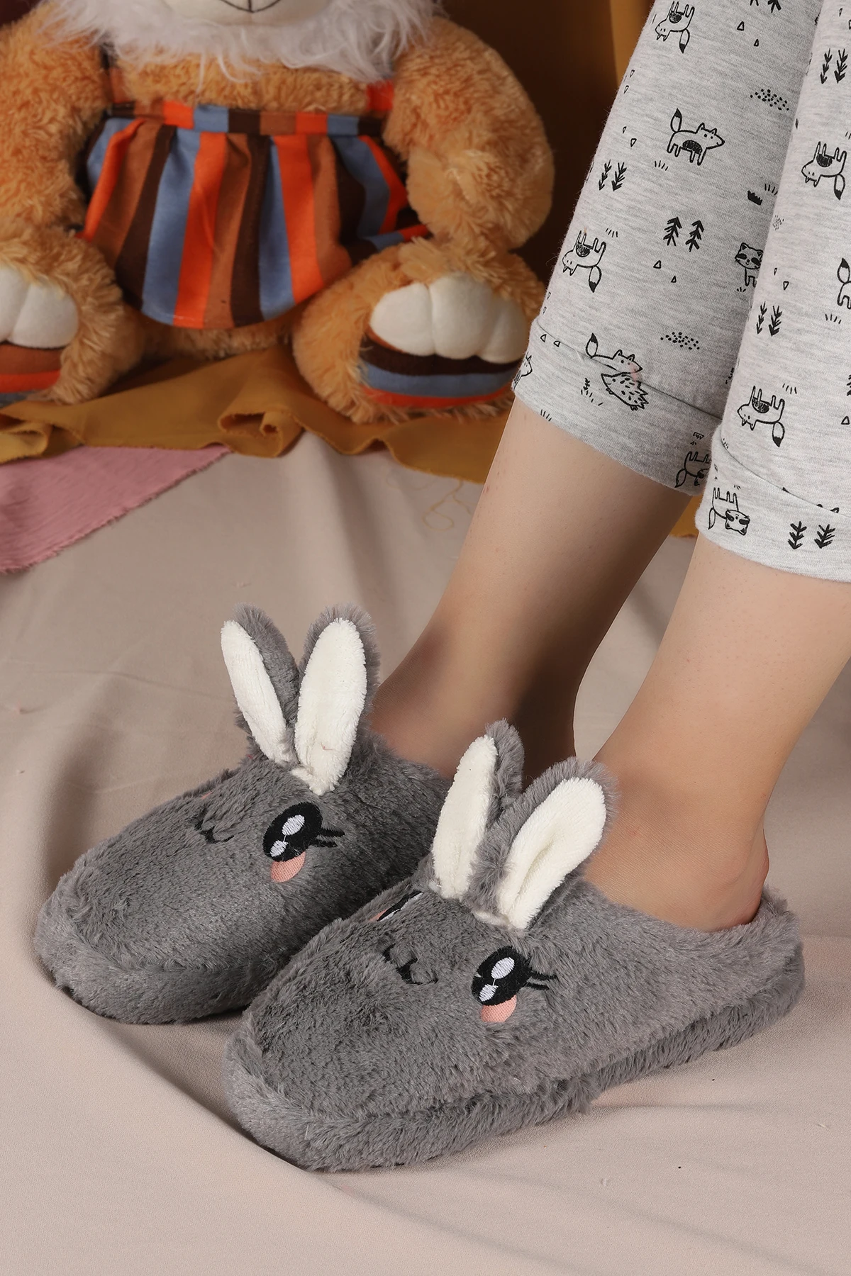 

Женские домашние тапочки с фигурками животных Woggo 2211