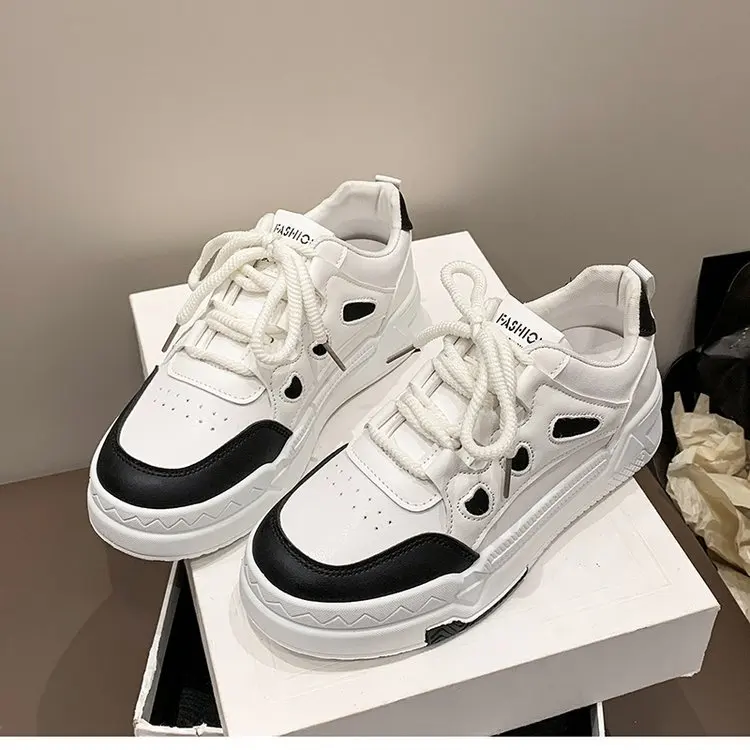 Женская обувь 2024 женская Modis осенние сабо на платформе универсальные