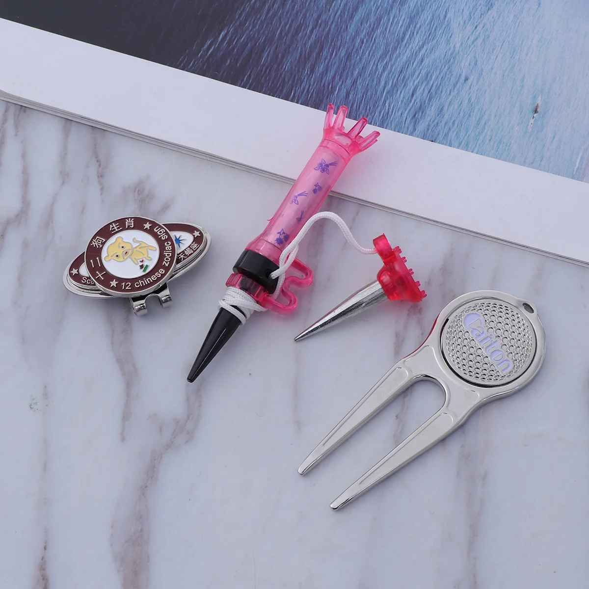 

G104 Tool Set Mark Divot Tool Marker Tee Accessories (Random Color)