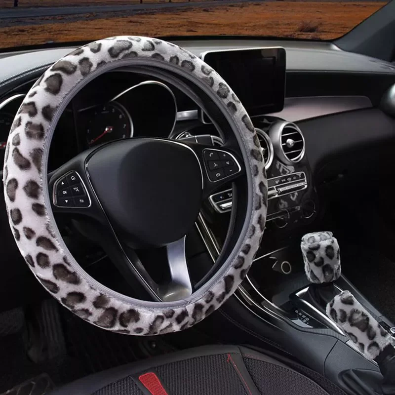 

Fluffy Steering Wheel Cover with Rhinestones Diamond Fur Furry Steering Cover
