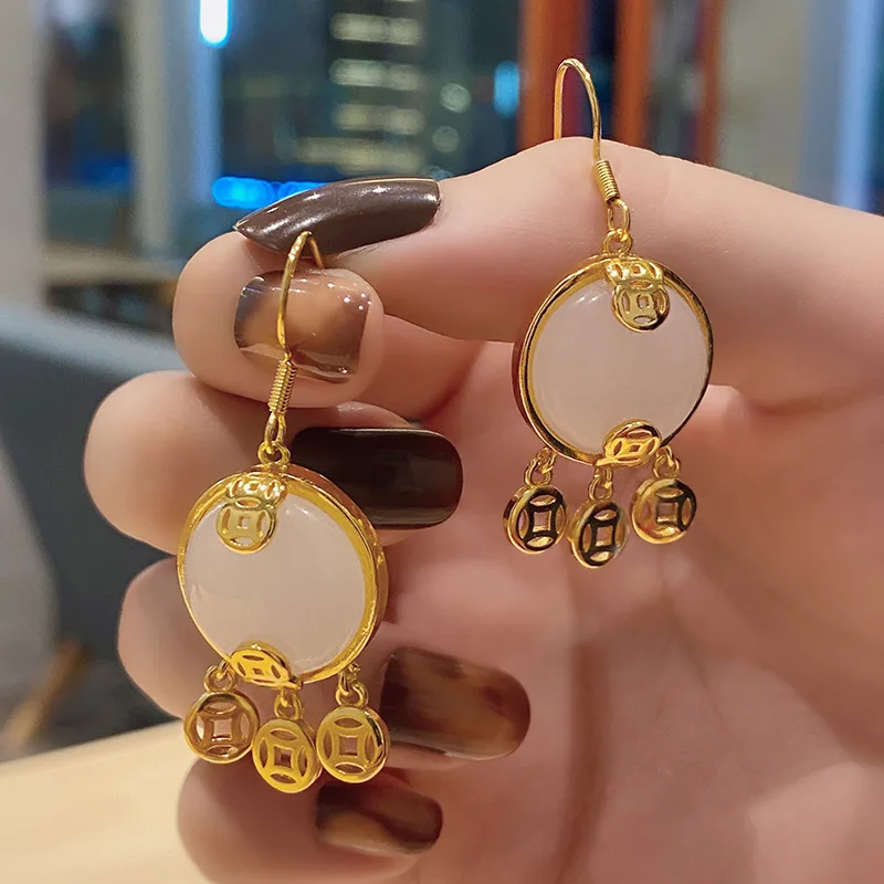 

2022, серьги в китайском стиле ретро с тремя кольцами, Искусственные серьги, маленькие Модные женские серьги из нефрита и золота, оптовая продажа