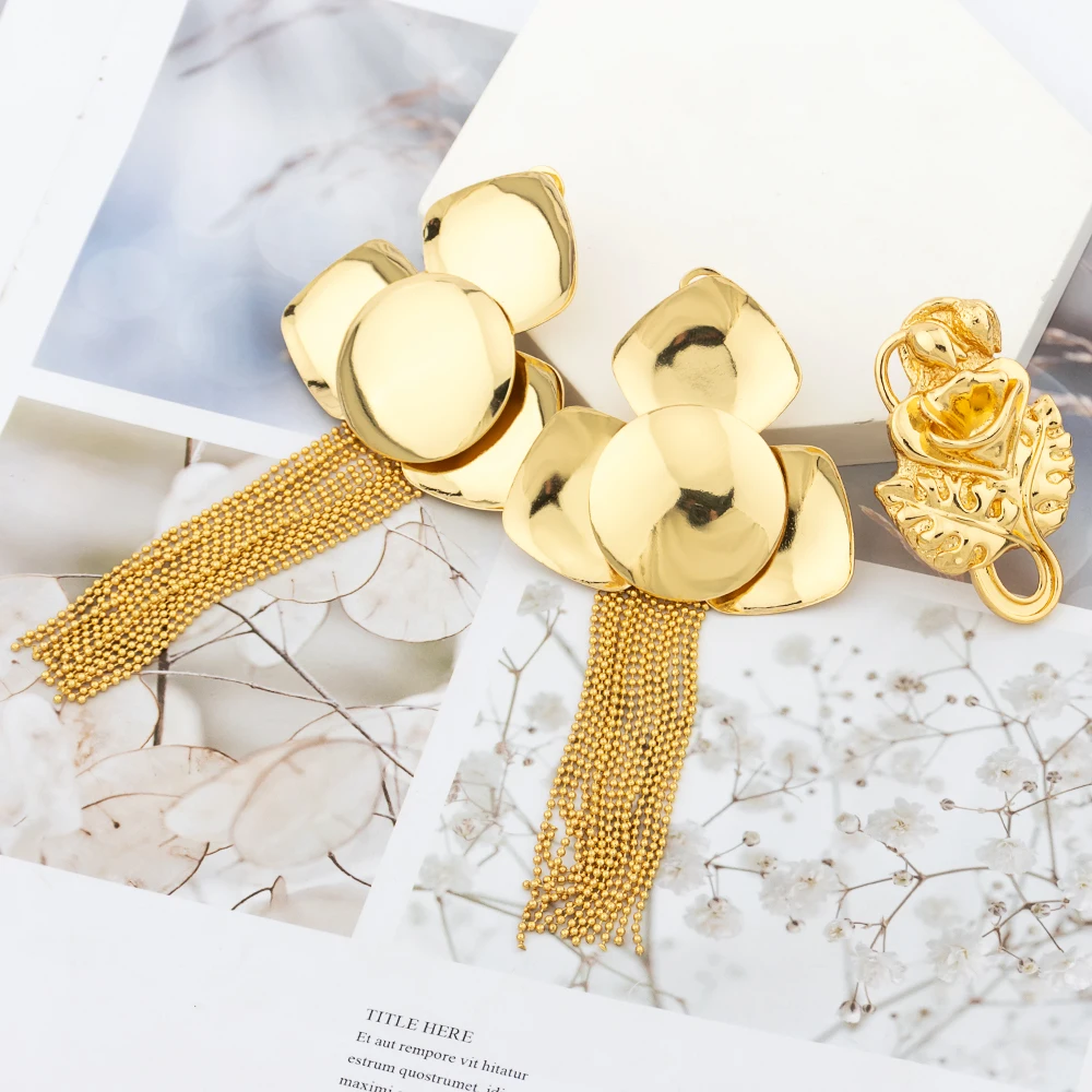 

Luxury Golden Color Tassel Earrings and Ring Jewelry Set Dubai Indian Gold Plated Flower Earrings Weddings Bridal Jewellery Set