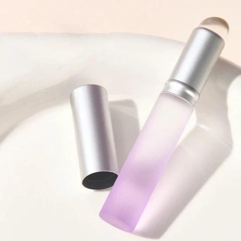 Мини силиконовая кисть для губ 1PC