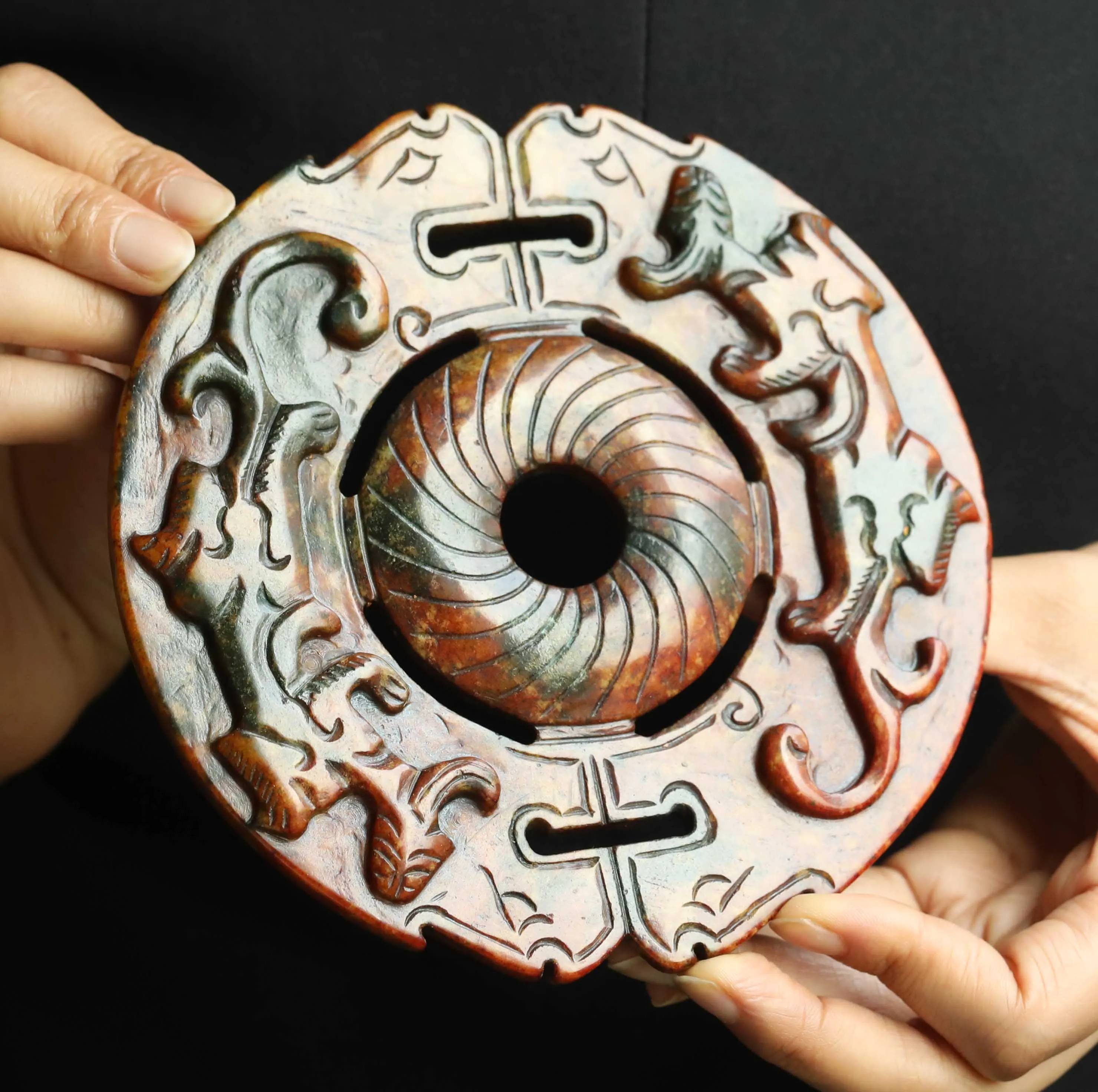 

Old natural jade hand-carved hollowed out statue dragon palte bi pendant v