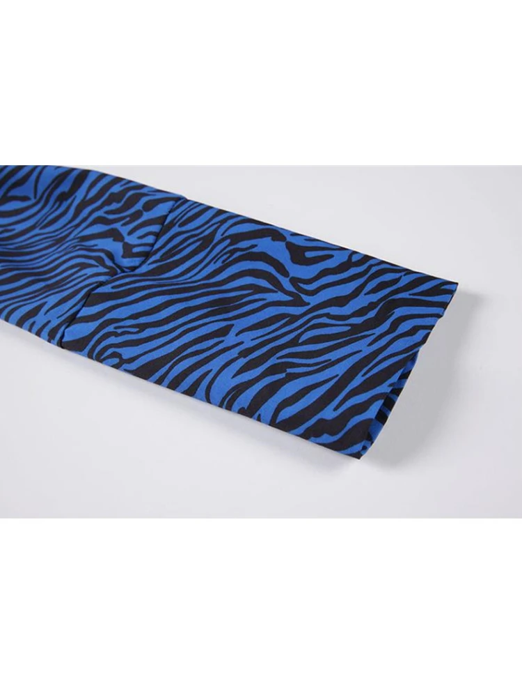 Женский укороченный костюм с длинными рукавами блузка синего цвета и