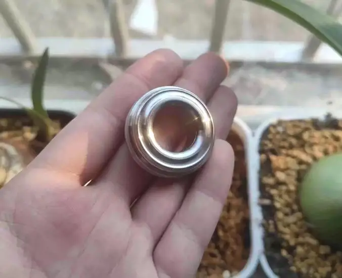 thumb