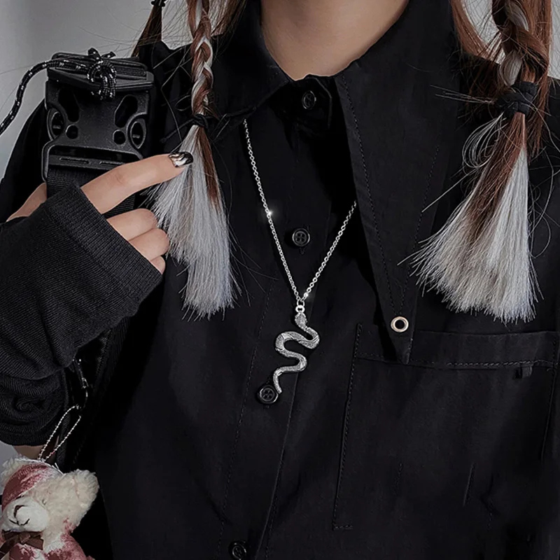 

Винтажное модное ожерелье с подвеской в виде змеи для женщин и мужчин, длинная цепочка с крестом в стиле панк, готика, стимпанк, воротник, юве...