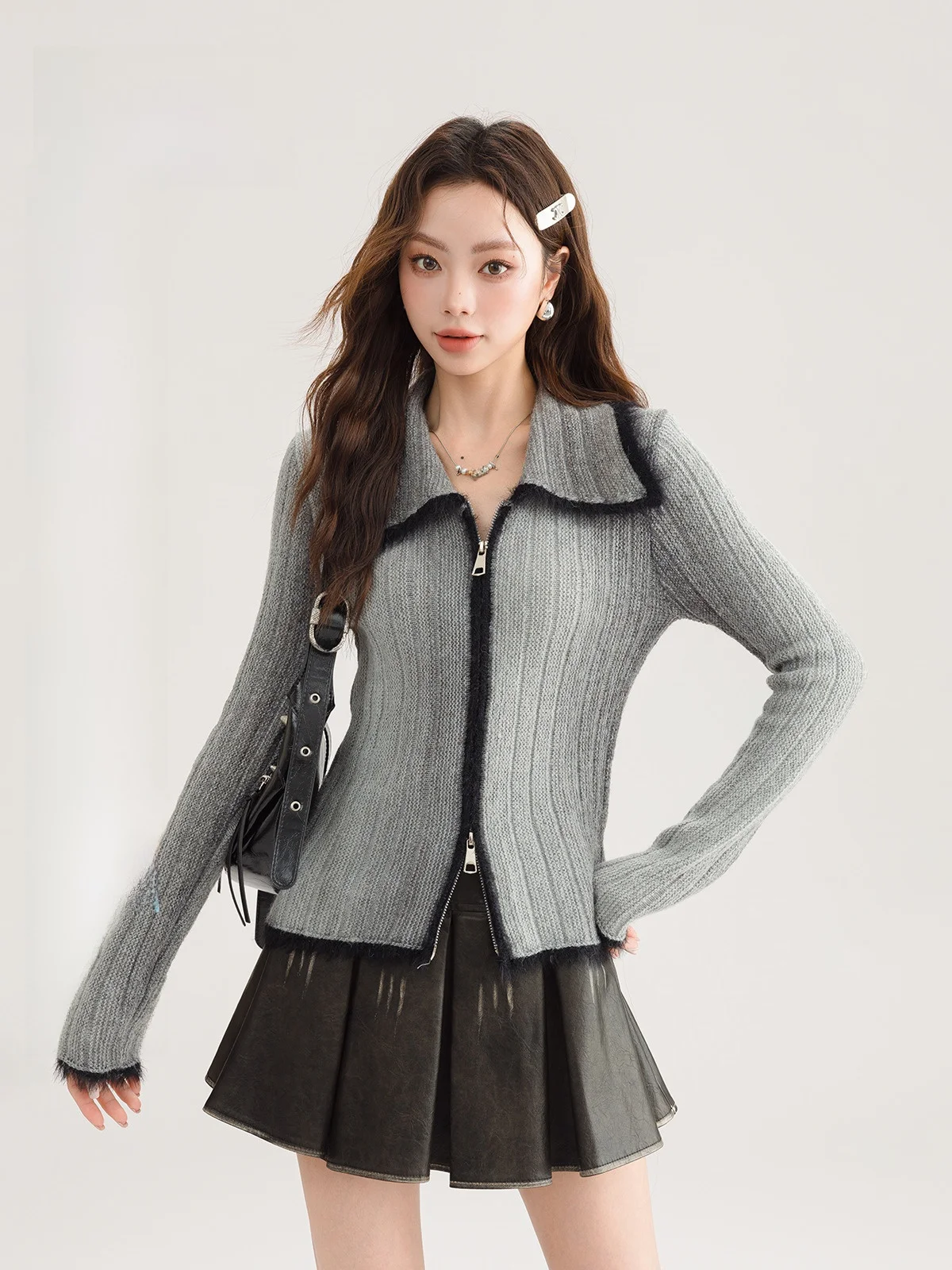Forever2 Korean Series Slim fit Raw Gradient Sweater Women Autumn and Winter New Retro Double Zipper Lapel Top |