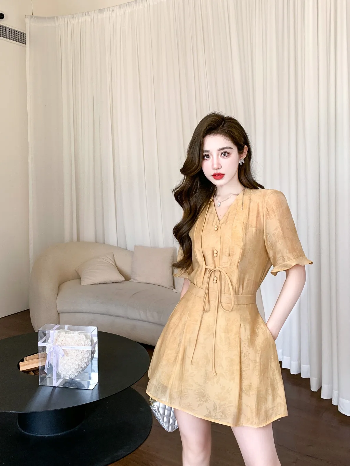 

2023 spring and summer women's clothing fashion new Lace-up Loose Multi-Button Top Two-Piece Overskirt Suit 0612
