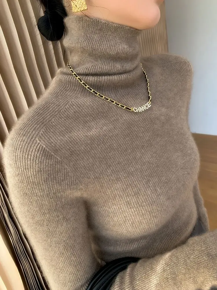 Женский кашемировый свитер с высоким воротником