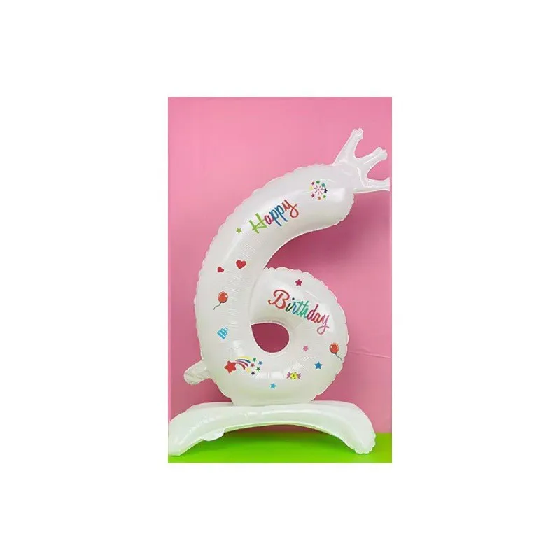 Белый стоячий цифровой воздушный шар с принтом короны из алюминиевой фольги