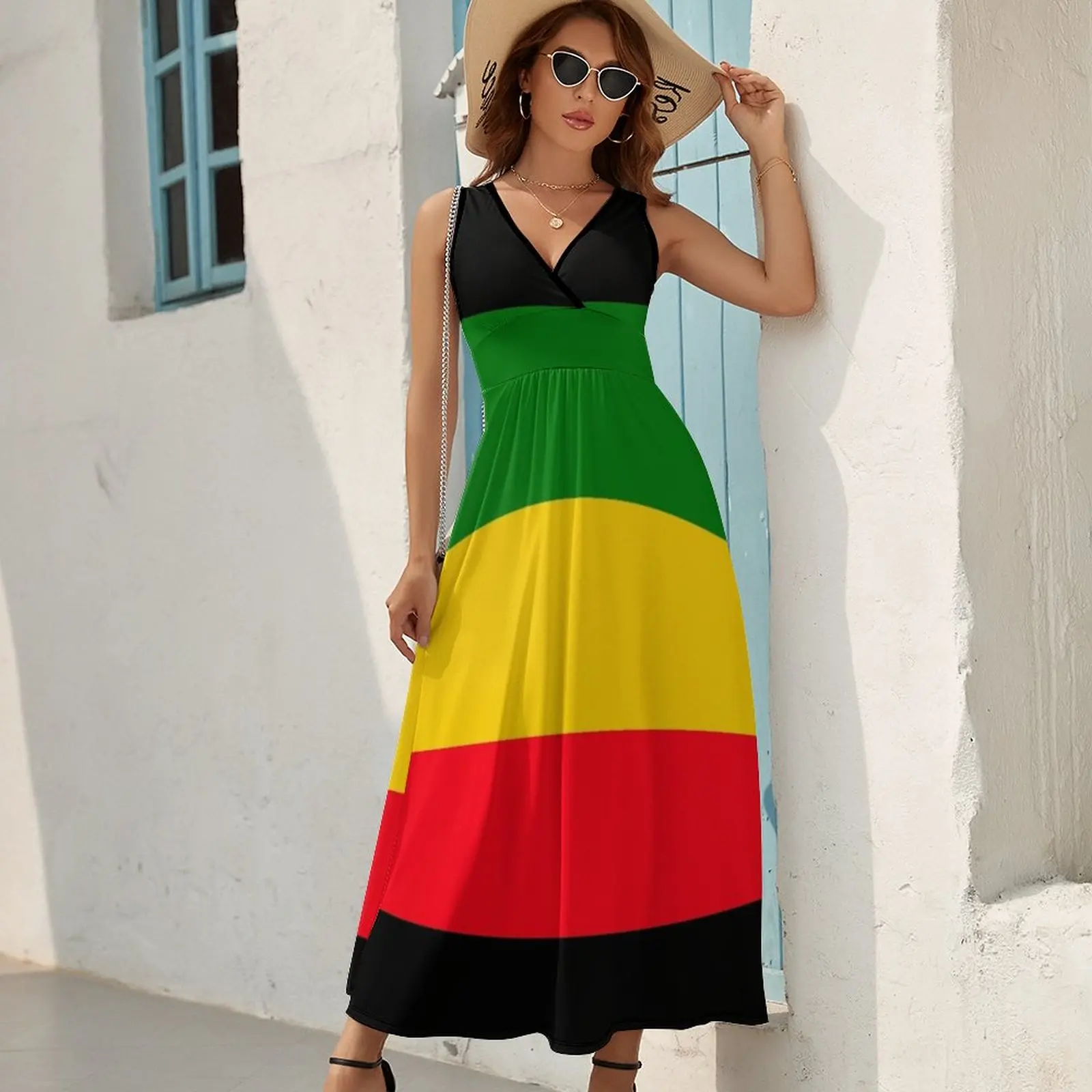 Зеленые желтые и красные женские платья с флагом