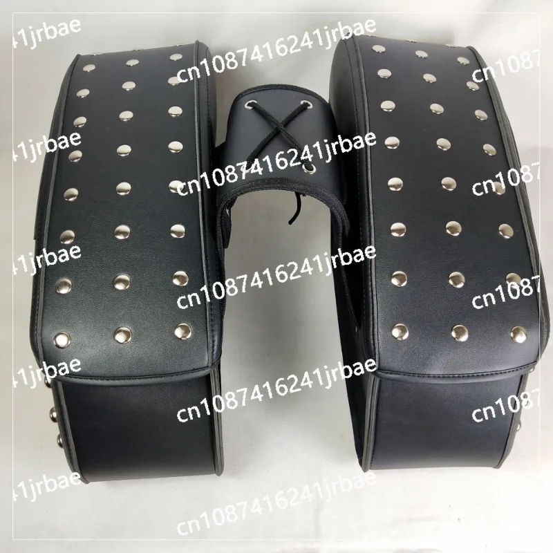 Мотоциклетные седельные сумки с заклепками стильные для инструментов