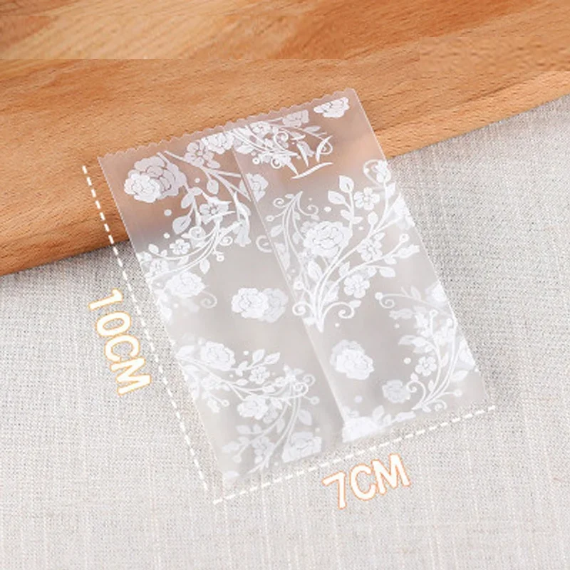 

Пластиковые пакеты для конфет с цветочным узором