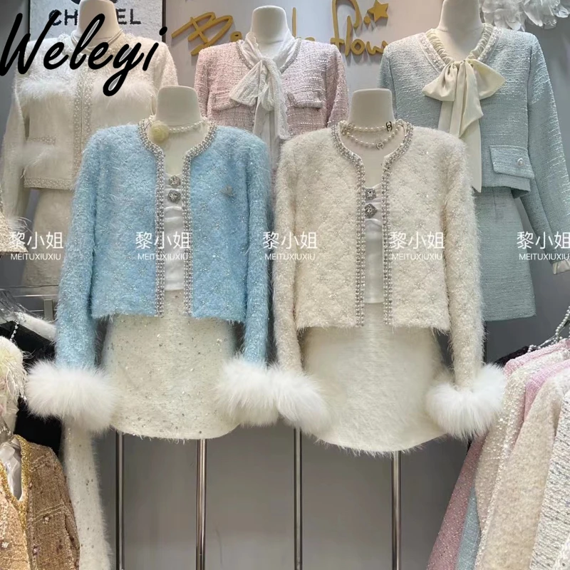 Синие короткие куртки из плюша с бисером и натуральным мехом осень-зима 2024 новая