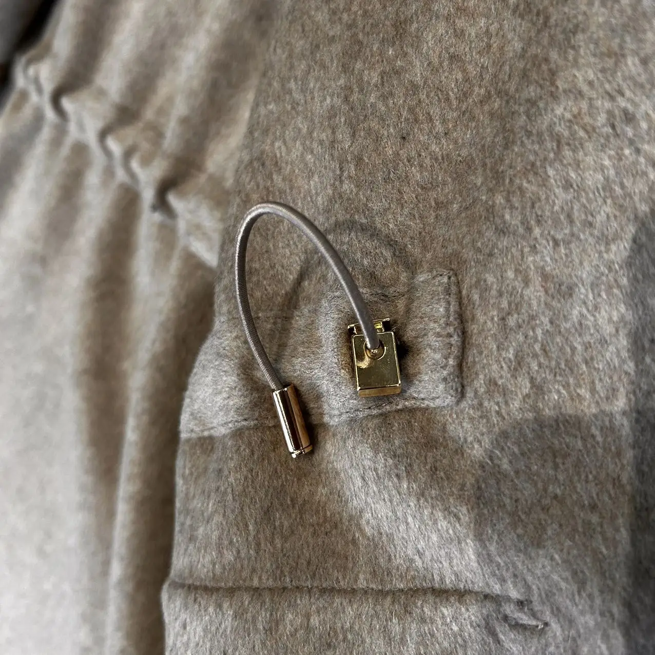 Женская кашемировая куртка с капюшоном цвет в ассортименте