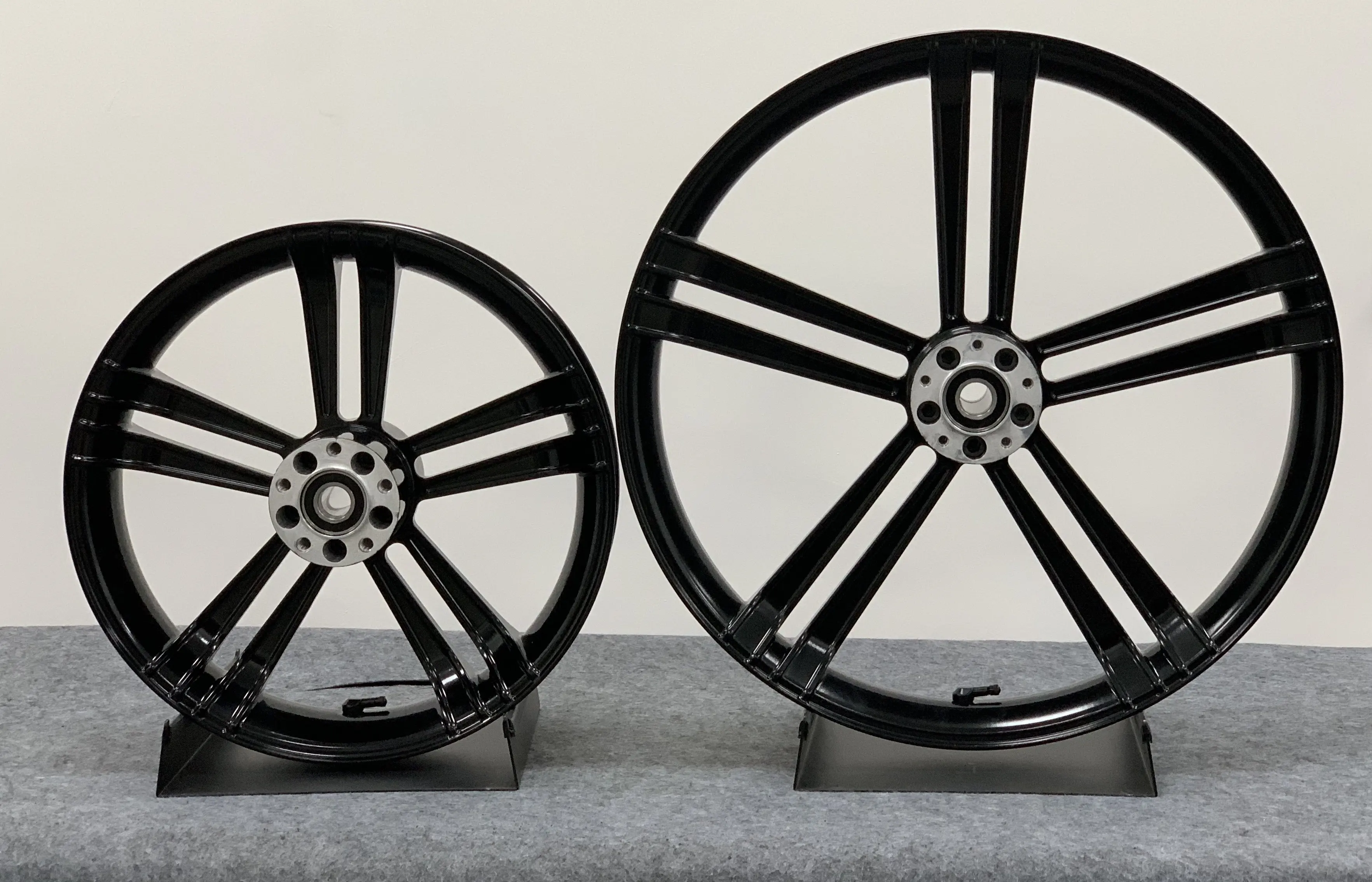 Фото Комплект кованых дисков Davidson Sportster S 16x3.5 16x5.0 из алюминия 6061-T6 с ЧПУ, производство Китай №2