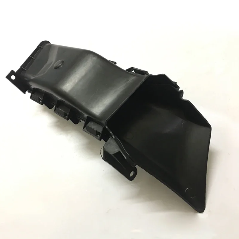 Фото Передний канал тормозного воздуховода для BMW E90 318i 320i 325i 330i №3