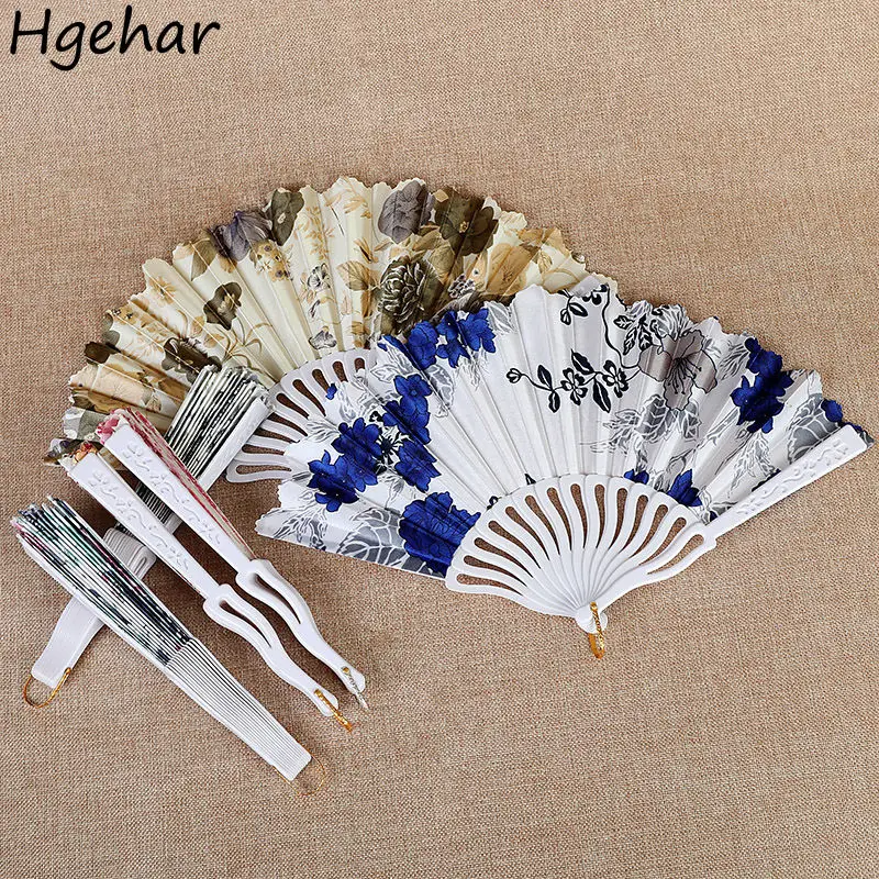 

Веер для танцев в китайском стиле, складной пластиковый цветочный Ручной Веер, винтажные декоративные подарки, летние портативные украшени...