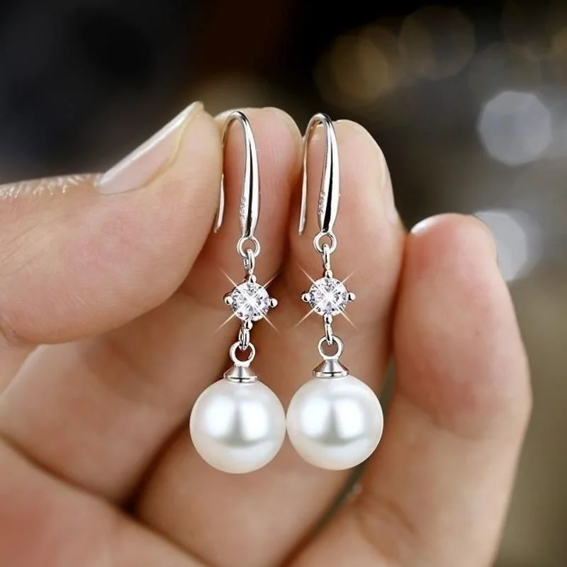 

Fashion and Elegant Round Imitation Pearl Inlaid Cubic Zircon Pendant Earrings Simple Temperament White Zircon Wedding Banquet