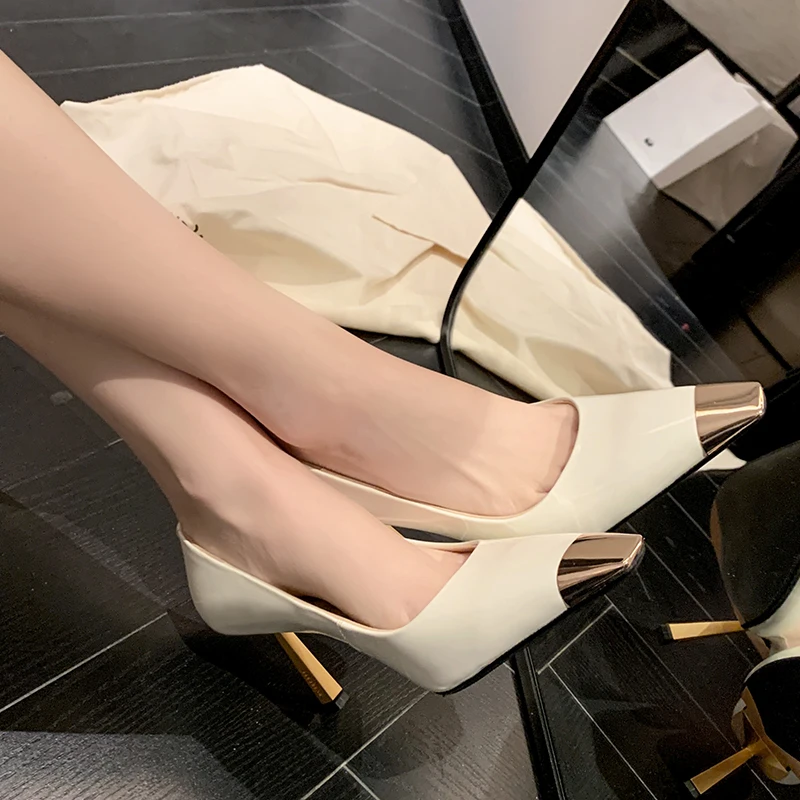 

Женские туфли-лодочки из натуральной телячьей кожи, на высоком каблуке, с квадратным носком, длина 22-26 см