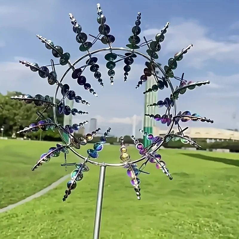 

Металлическая ветряная мельница для сада