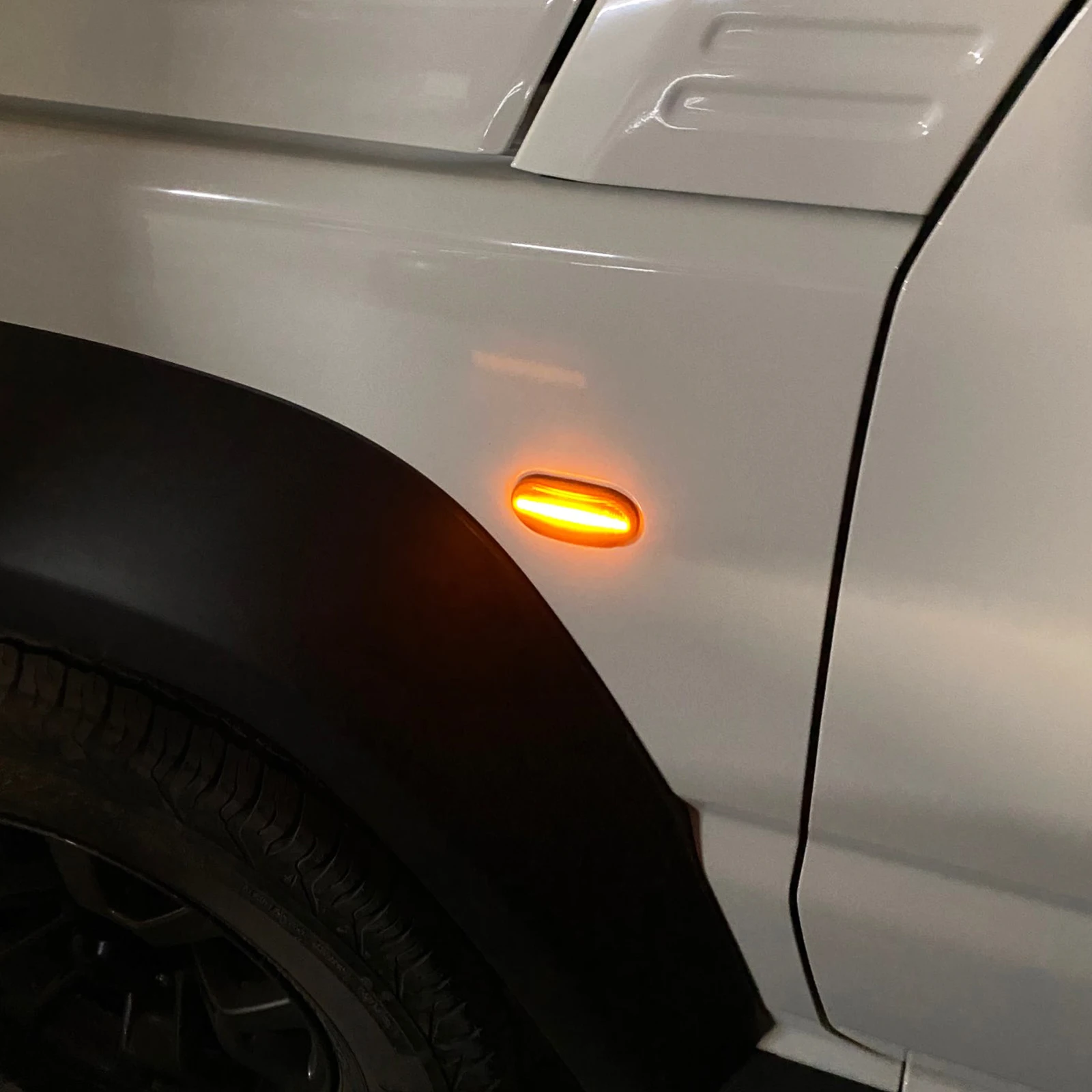 Черная лампа CASHCOW движущийся динамический ретранслятор боковое крыло фонарь для