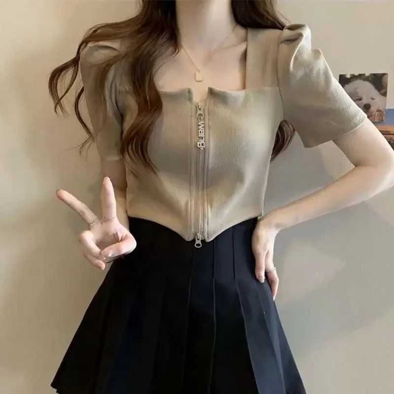 Большие размеры нишевый дизайн чувственные футболки с квадратным воротником и