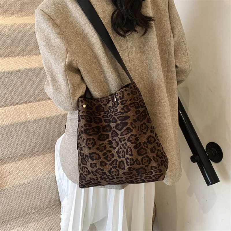 Женская сумка-тоут с леопардовым принтом в стиле ретро 2025 г. регулируемые лямки