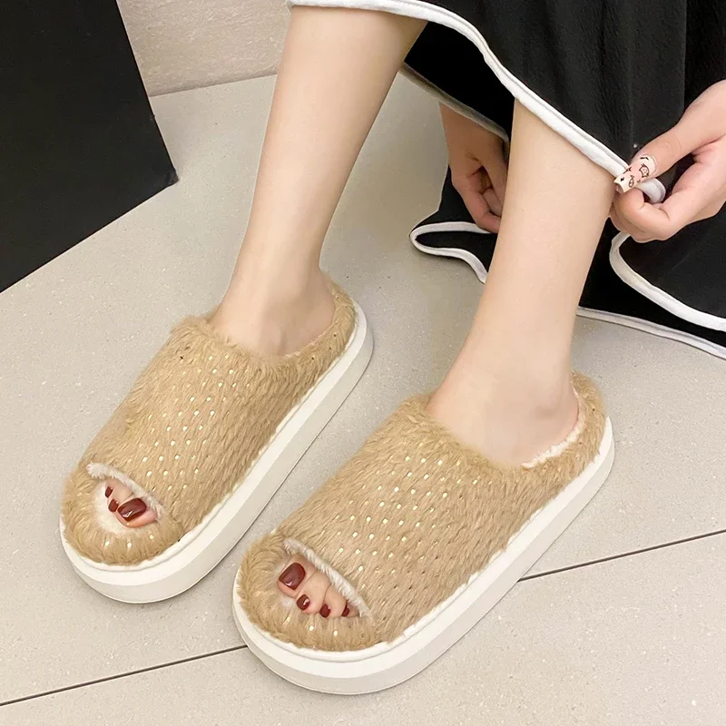 Женские зимние тапочки новинка 2024 плюшевые теплые комнатные легкие и удобные