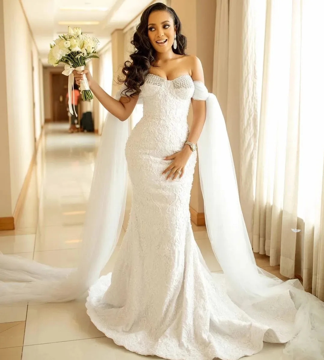 

Arabic Aso Ebi Luxurious Lace Mermaid Wedding Dresses Cap Sleeves Crystals Beaded Bridal Gowns 2023 Vestidos De Noiva