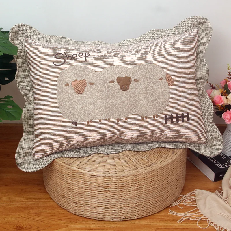 

Хлопковая стеганая наволочка с цветочным принтом