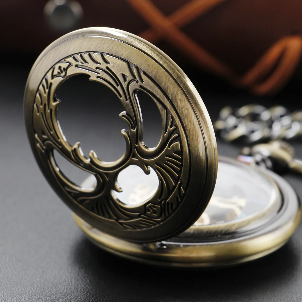 Antique Hollow Crown Manual Stringing Mechanical Pocket Watch Retro Men's Necklace Pendant Clock Women's Jewelry Gift