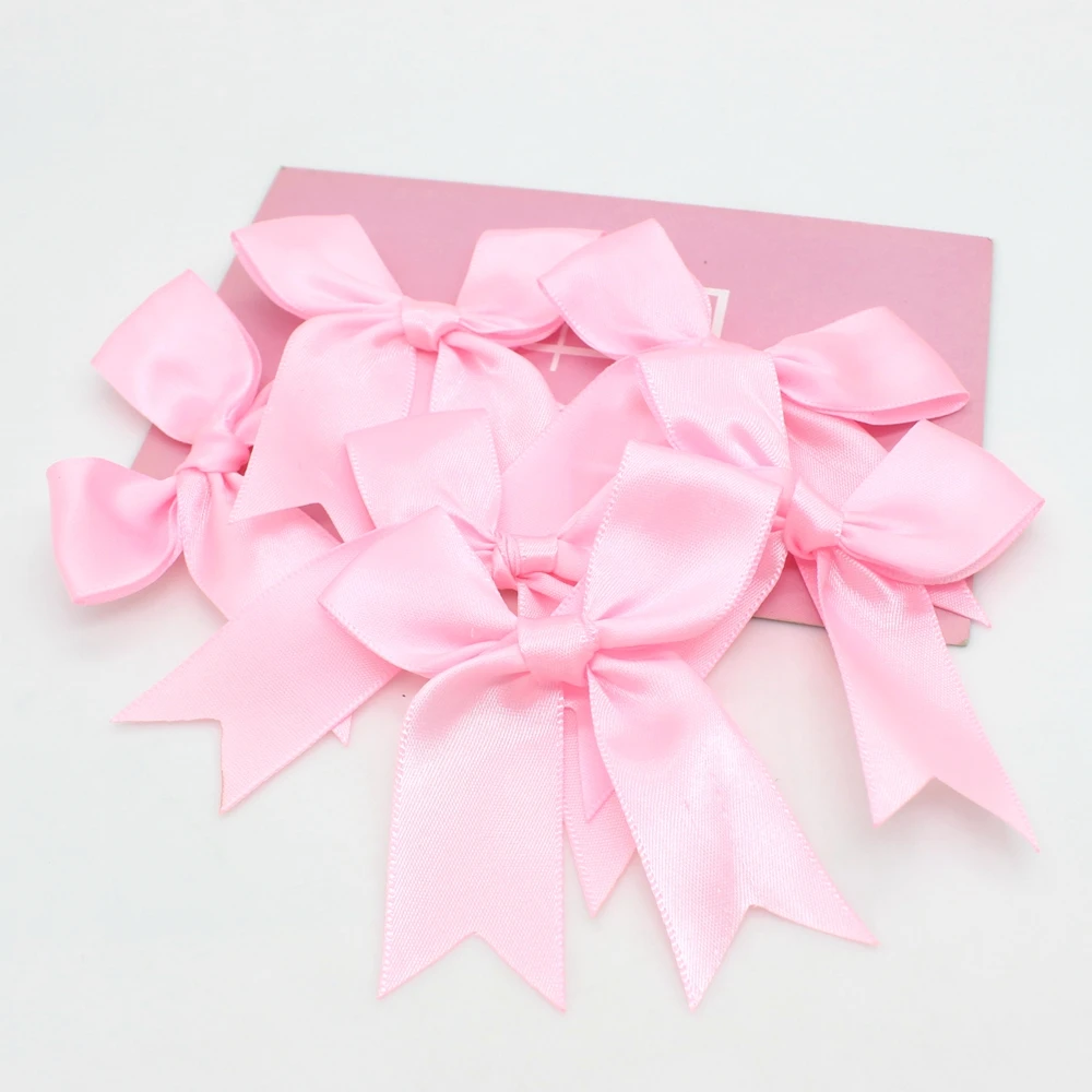 

Розовые и белые тканевые банты 85 мм, набор из 30 штук