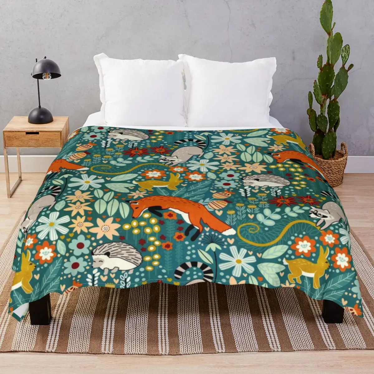 Textured Woodland Pattern Blankets Velvet Print Super Soft Unisex Throw Blanket for Bed Sofa Travel Office