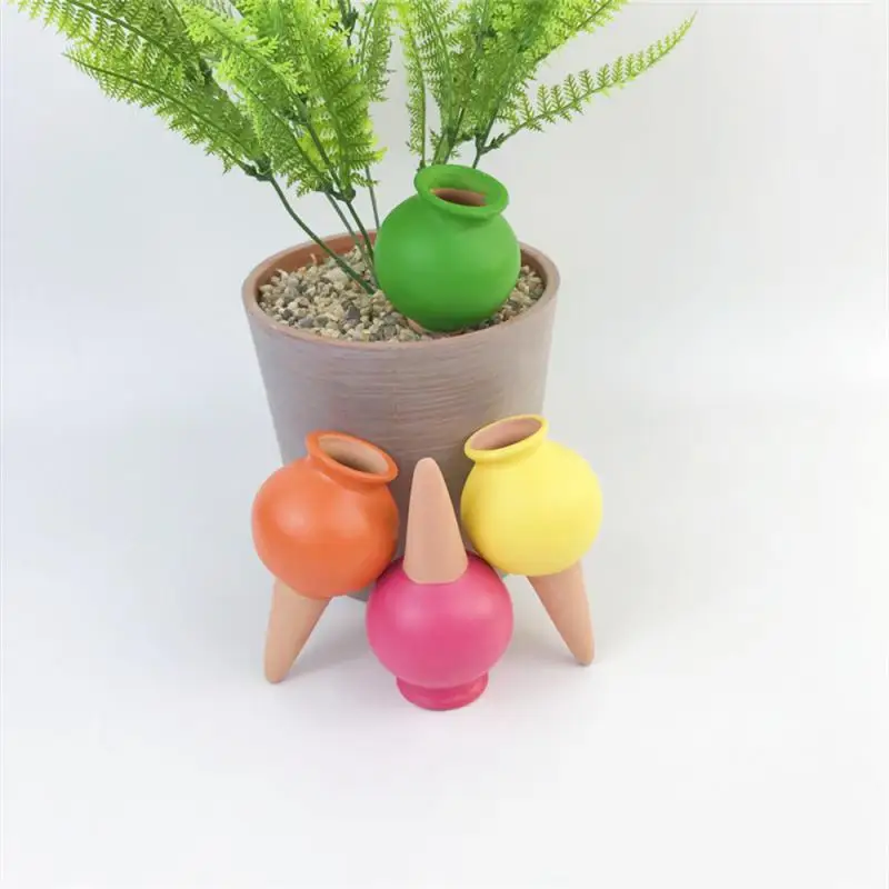 

4pcs/lot Terracotta Automatic Flower Watering Device Garden Drip Irrigation Small Wine Bottle Irrigation Automatic Plant Dripper