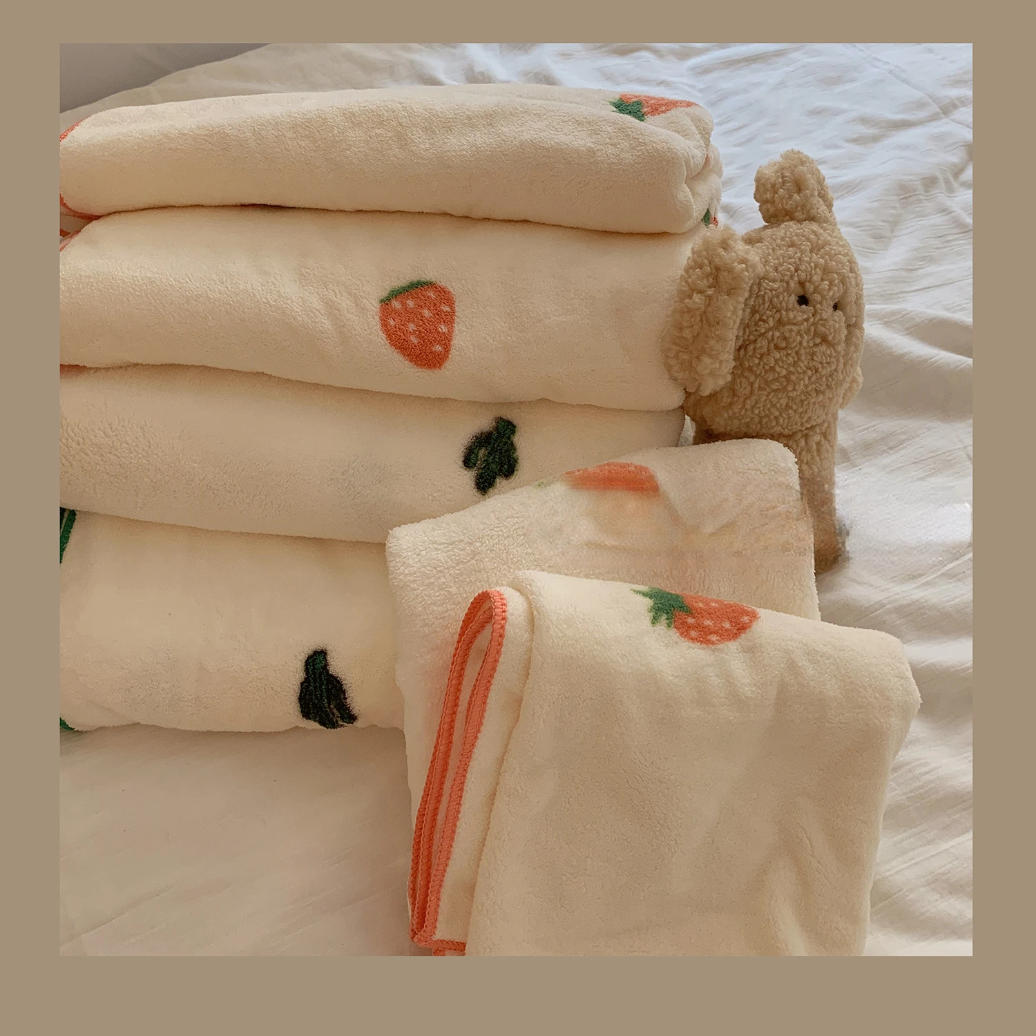 

Grocery Store Cactus Big Bath Towel Absorbent Quick Dry Towel Face Towel Strawberry Bath Towel 2 Pieces Set Female