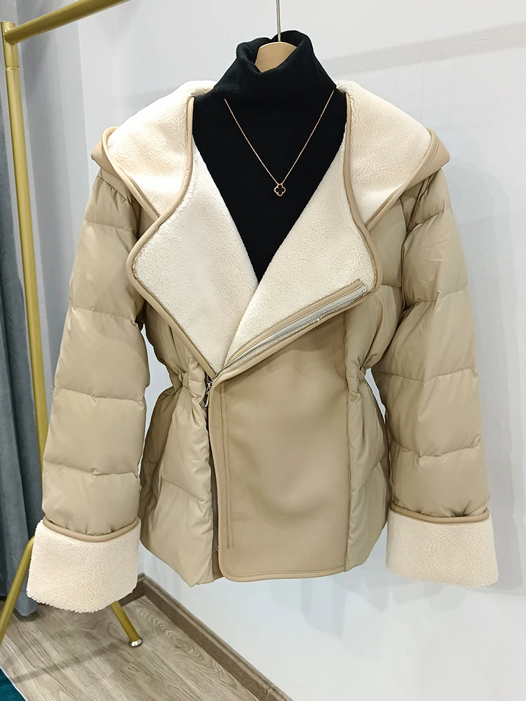 

FTLZZ Winter Women 90% White Duck Down Coat Lady Hooded Turn-down Collar Outwear Casual Loose Lamb Fur Leather Patchwork Jacket