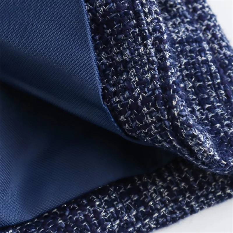 Осенний Новый женский твидовый короткий костюм KEYANKETIAN с текстурой потертая