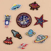 100pcs/lot Small Round Embroidery Patch Space Alien Planet Rocket Shirt Clothing Decoration Accessory Crafts Diy Iron Applique