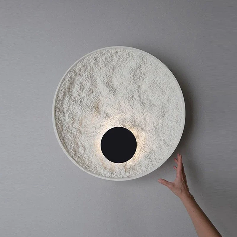 Индивидуальный светодиодный настенный светильник из смолы минималистичный