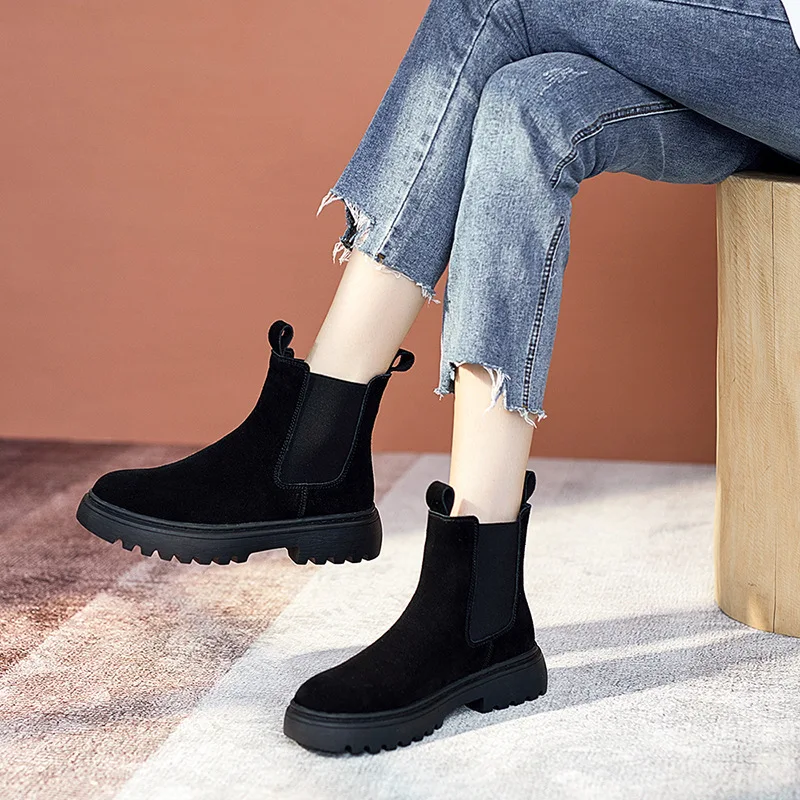Brand New Chelsea Boots Soft Leather Ankle Booties Women Autumn Slip-On Platform Shoes Fashion Femme Plush Warm Winter 2022