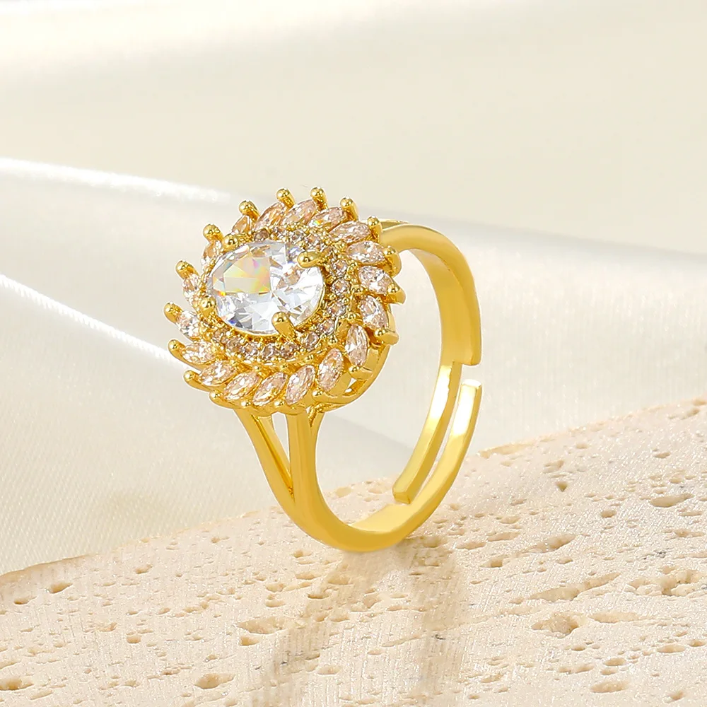

New Trendy Elegant Gold Zircon Rings For Women White CZ Crystal Engagement Design Hot Sale Zircon Rings Female Wedding Jewelry