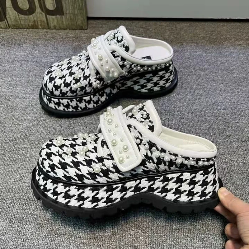 

Houndstooth Platform Shoes Women Pearl Decorate High-quality Slides Heighten Casual Lazy Half Slippers Street Shot Fashion Shoes